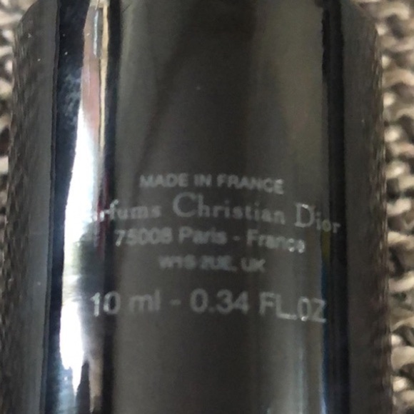 DIOR Men’s SAUVAGE Eau De Parfum 10 ml 0.34 FL OZ MINIATURE VIP GIFT - Picture 9 of 11